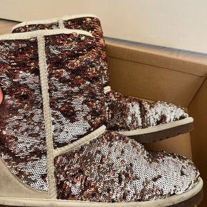 UGG Sequin Short Boots Champagne Size 8